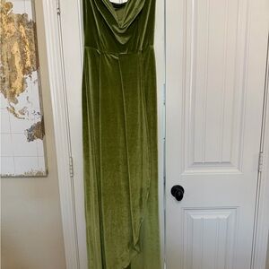 PrettyLittleThing Olive Satin Fabric